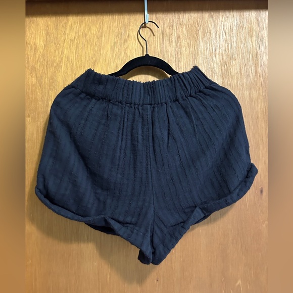 NWT Free People Stay Cool Set: Size XS Black, Sold out on their website - Picture 8 of 10